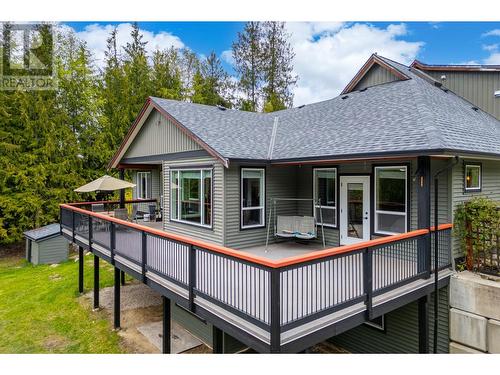 787 Crescent Bay Road, Nakusp, BC - Outdoor With Deck Patio Veranda With Exterior