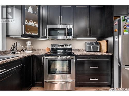 787 Crescent Bay Road, Nakusp, BC - Indoor Photo Showing Kitchen With Upgraded Kitchen