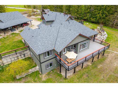 787 Crescent Bay Road, Nakusp, BC - Outdoor With Deck Patio Veranda