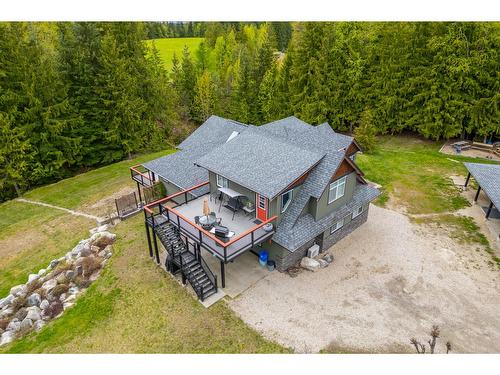 787 Crescent Bay Road, Nakusp, BC - Outdoor