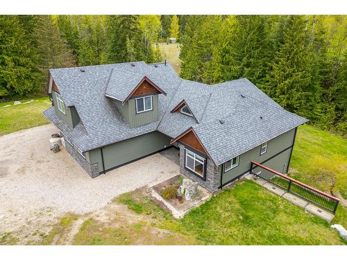 787 Crescent Bay Road, Nakusp, BC - Outdoor