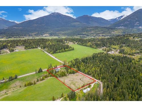 787 Crescent Bay Road, Nakusp, BC - Outdoor With View