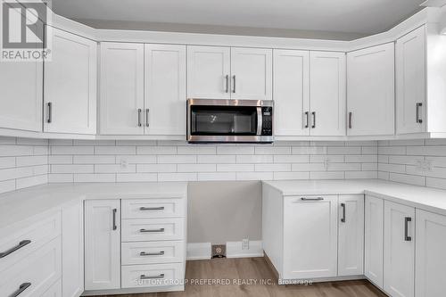 186 Leitch Street, Dutton/Dunwich (Dutton), ON - Indoor Photo Showing Kitchen