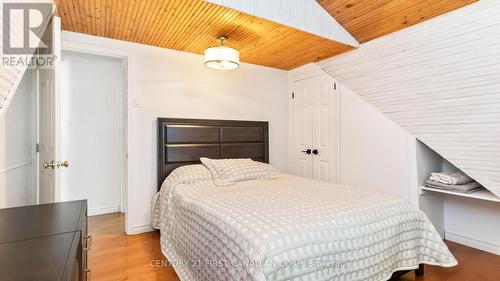 75059 Elmslie Drive, Bluewater (Bayfield), ON - Indoor Photo Showing Bedroom