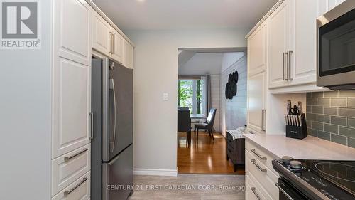 75059 Elmslie Drive, Bluewater (Bayfield), ON - Indoor Photo Showing Kitchen