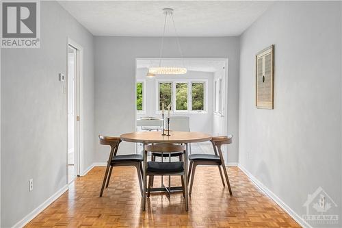 1137 Hartwell Road, Manotick, ON - Indoor Photo Showing Dining Room