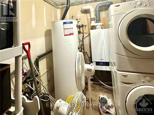 466 Nelson Street, Ottawa, ON - Indoor Photo Showing Laundry Room