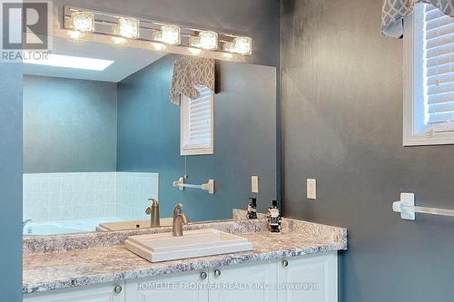 48 Patrick Drive, Barrie (Painswick South), ON - Indoor Photo Showing Bathroom