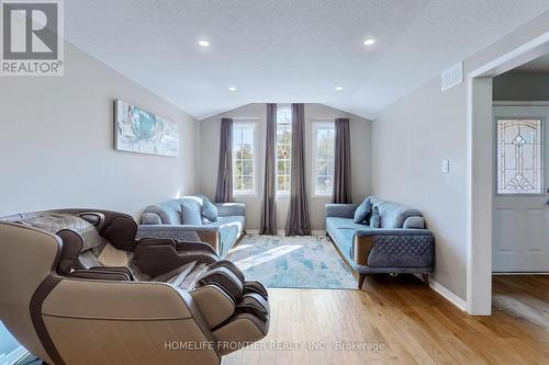 48 Patrick Drive, Barrie (Painswick South), ON - Indoor Photo Showing Other Room