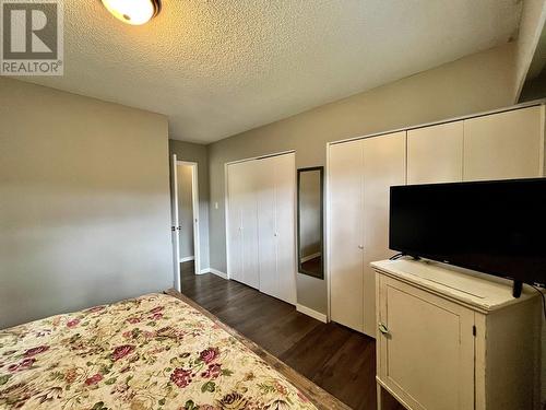 699 N Fifth Avenue, Williams Lake, BC - Indoor Photo Showing Bedroom