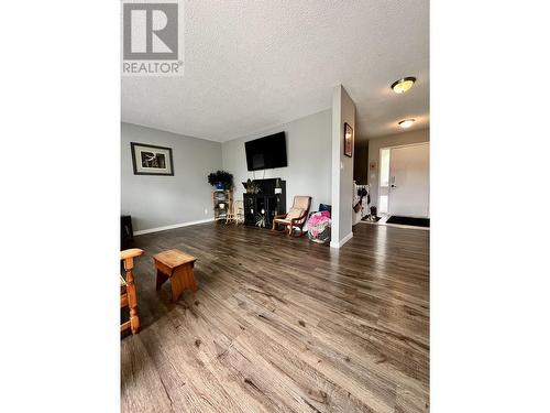 699 N Fifth Avenue, Williams Lake, BC - Indoor