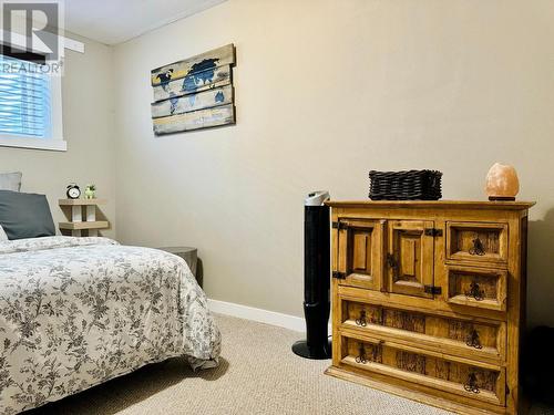 406 Crowne Rise Forest, Kimberley, BC - Indoor Photo Showing Bedroom