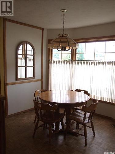 316 8Th Street W, Leader, SK - Indoor Photo Showing Dining Room