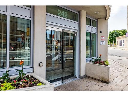 1809-242 Rideau Street, Ottawa, ON 