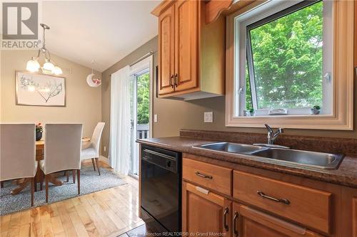 101 Herman St, Dieppe, NB - Indoor Photo Showing Kitchen With Double Sink