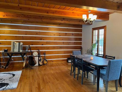 Dining room - 1091 Rue Du Marais, Duhamel-Ouest, QC - Indoor Photo Showing Dining Room