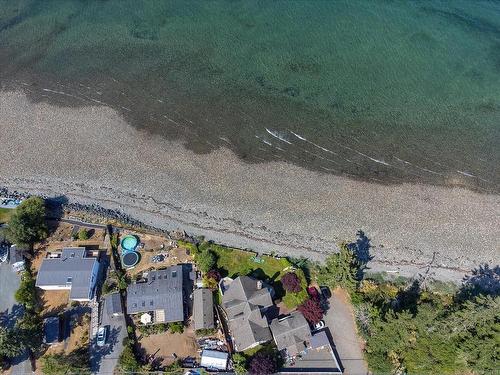 5525 Island Hwy West, Qualicum Beach, BC 