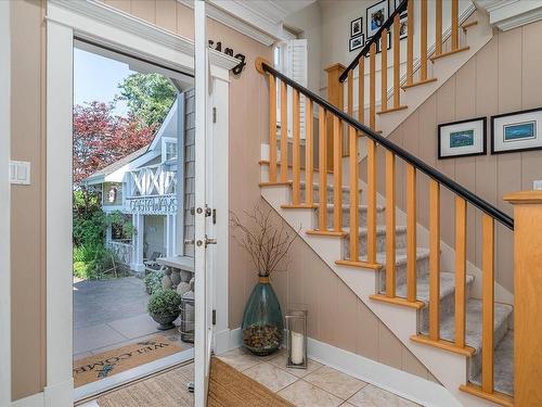 5525 Island Hwy West, Qualicum Beach, BC 