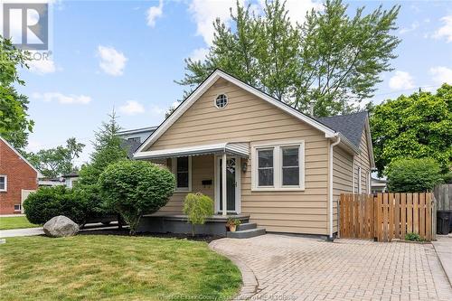 1058 St. Louis Avenue, Windsor, ON - Outdoor