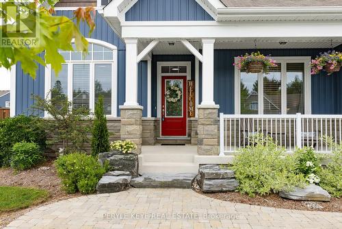 31 Hunter Place, Bracebridge, ON - Outdoor With Facade