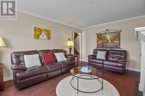 166 Mallow Drive, Paradise, NL - Indoor Photo Showing Living Room