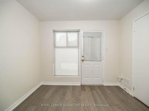 16 Corvus Starway, Toronto, ON - Indoor Photo Showing Other Room