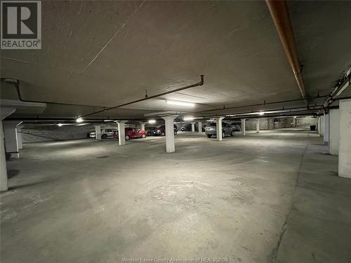 120 Pickering Drive Unit# 705, Amherstburg, ON - Indoor Photo Showing Garage