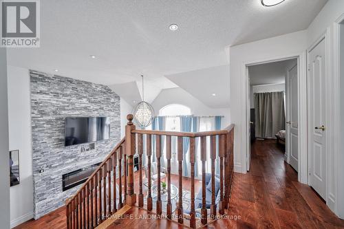 35 Yakefarm Boulevard, Whitchurch-Stouffville (Stouffville), ON - Indoor Photo Showing Other Room With Fireplace