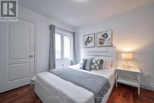 35 Yakefarm Boulevard, Whitchurch-Stouffville (Stouffville), ON - Indoor Photo Showing Bedroom