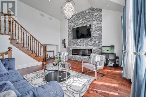 35 Yakefarm Boulevard, Whitchurch-Stouffville (Stouffville), ON - Indoor Photo Showing Living Room With Fireplace