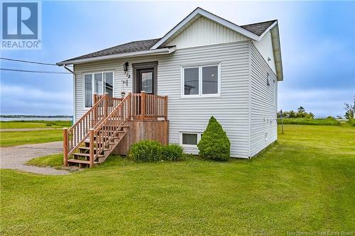 122 17Th Street, Shippagan, NB - Outdoor