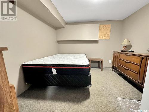 604 Sussex Avenue, Esterhazy, SK - Indoor Photo Showing Bedroom