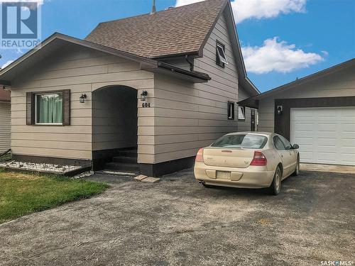 604 Sussex Avenue, Esterhazy, SK - Outdoor With Exterior