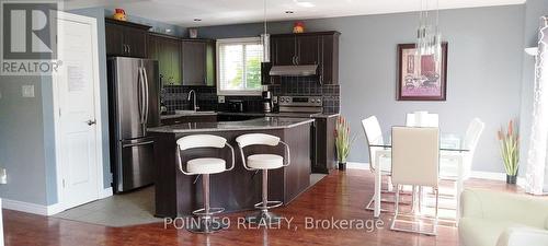 19 Linden Lane, St. Thomas, ON - Indoor Photo Showing Kitchen