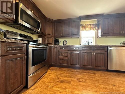 1123 Hwy 475, Bouctouche, NB - Indoor Photo Showing Kitchen