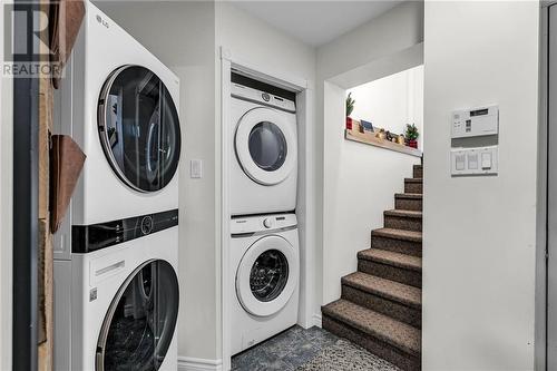 18274 Samuel Drive, Cornwall, ON - Indoor Photo Showing Laundry Room