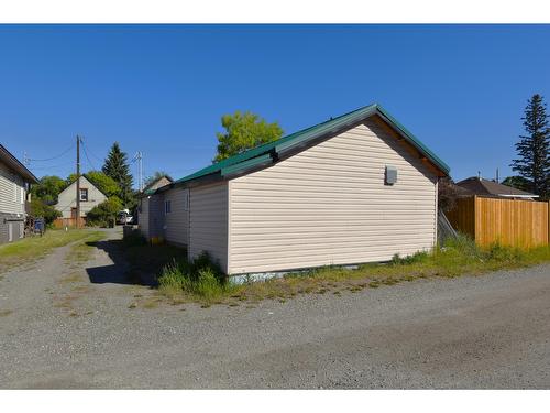 222 Briar Avenue Nw, Cranbrook, BC - Outdoor With Exterior