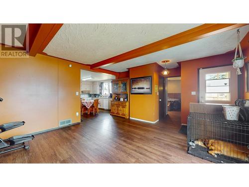 518 11Th  S Avenue, Cranbrook, BC - Indoor