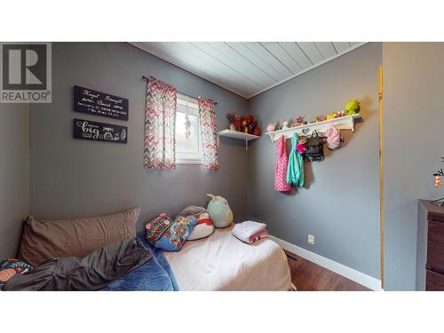 518 11Th  S Avenue, Cranbrook, BC - Indoor Photo Showing Bedroom