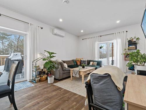 Overall view - 6 Ch. Des Coeurs-Saignants, Val-Des-Monts, QC - Indoor Photo Showing Living Room