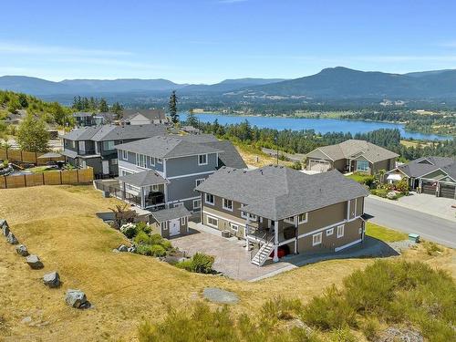 6275 Nevilane Dr, Duncan, BC 