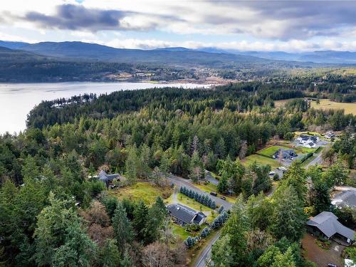 2310 Garry Oak Dr, Nanoose Bay, BC 