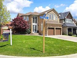 6489 Hampden Woods Rd  Mississauga, ON L5N 7W1