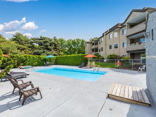 107D-735 Cook Road, Kelowna, BC - Outdoor With In Ground Pool With Backyard
