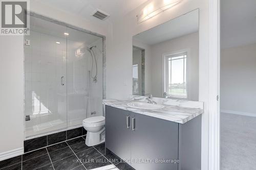 419 Vanilla Trail, Thorold, ON - Indoor Photo Showing Bathroom