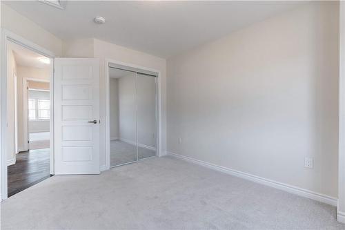 Bedroom 2 w/ Closet - 419 Vanilla Trail, Thorold, ON - Indoor Photo Showing Other Room