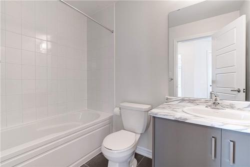 Second Floor - 4PC Bath - 419 Vanilla Trail, Thorold, ON - Indoor Photo Showing Bathroom