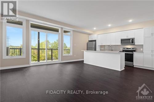 G - 225 Citiplace Drive, Ottawa, ON - Indoor Photo Showing Kitchen With Stainless Steel Kitchen