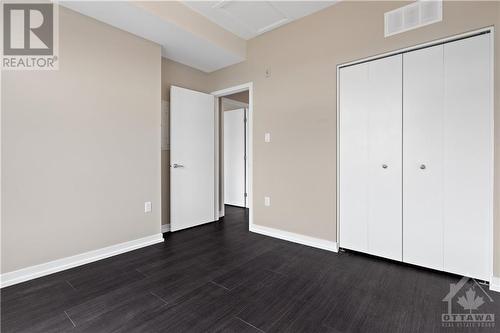 225 Citiplace Drive Unit#G, Ottawa, ON - Indoor Photo Showing Other Room