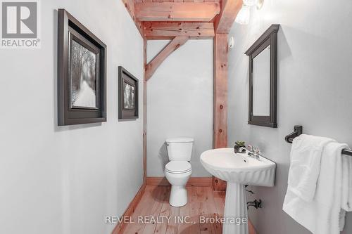 223 Washburn Island Road, Kawartha Lakes, ON - Indoor Photo Showing Bathroom